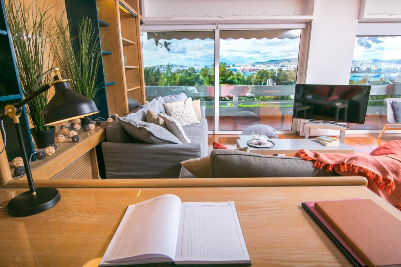 One-Of-A-Kind Athens Riviera Apartment المظهر الخارجي الصورة