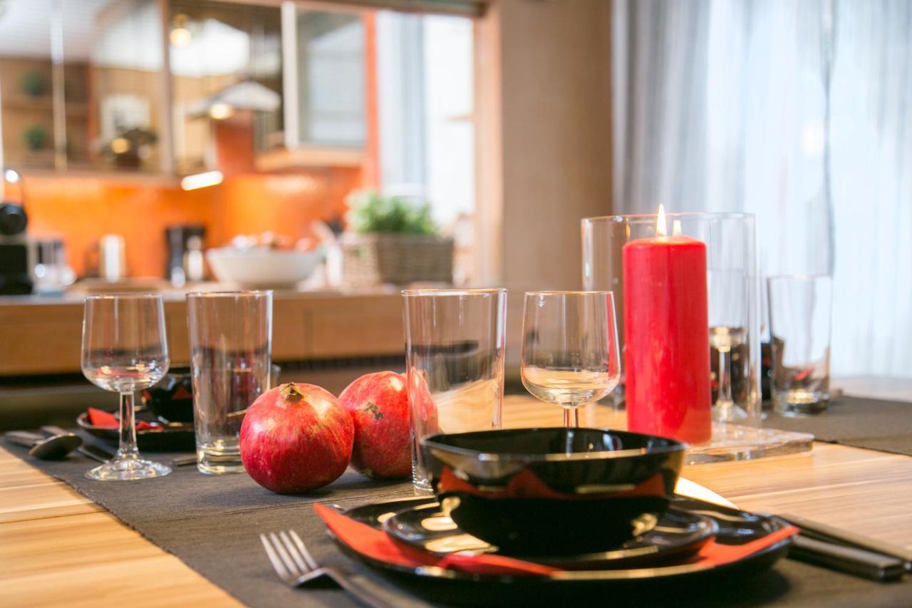 One-Of-A-Kind Athens Riviera Apartment المظهر الخارجي الصورة