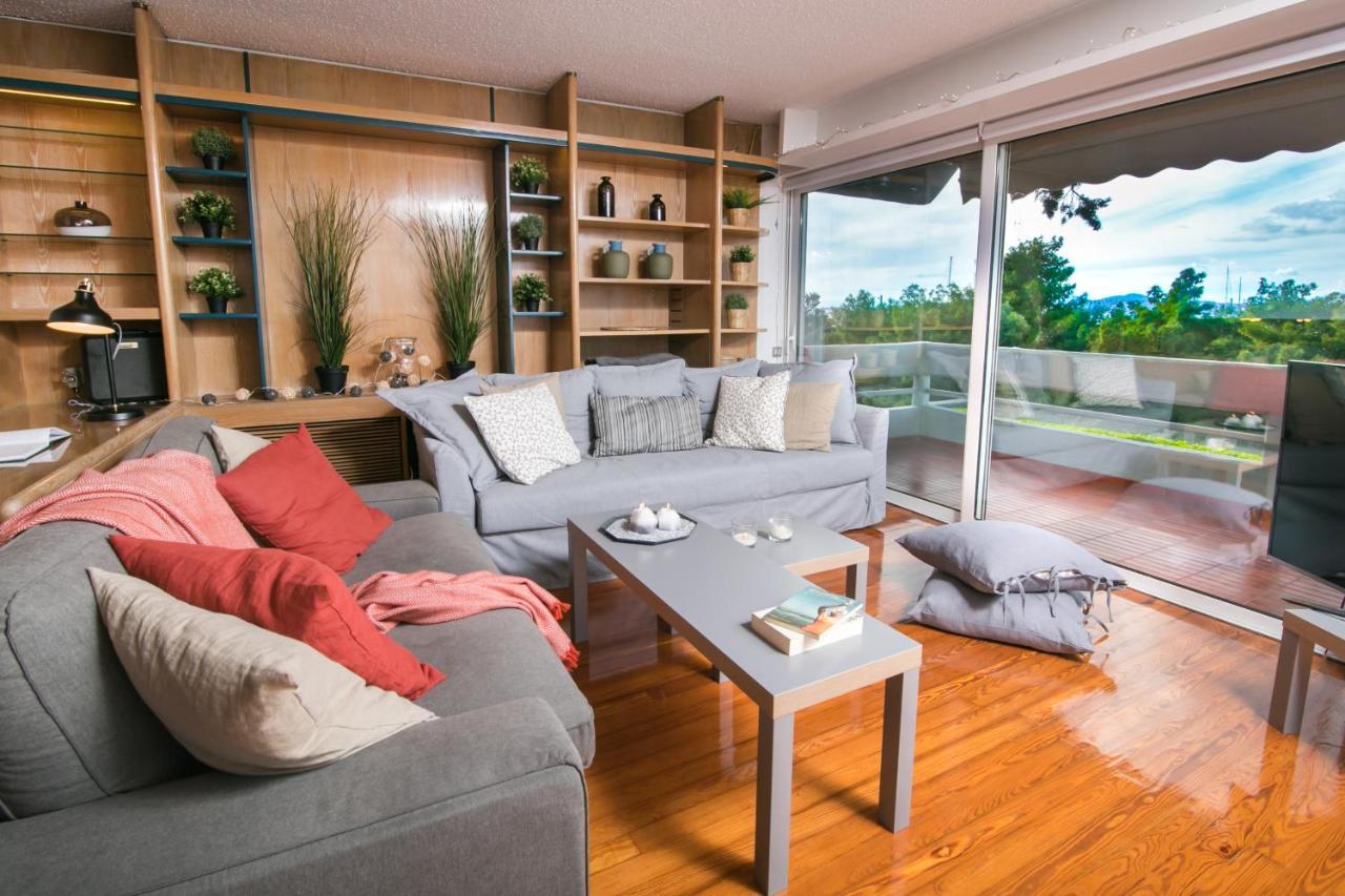 One-Of-A-Kind Athens Riviera Apartment المظهر الخارجي الصورة